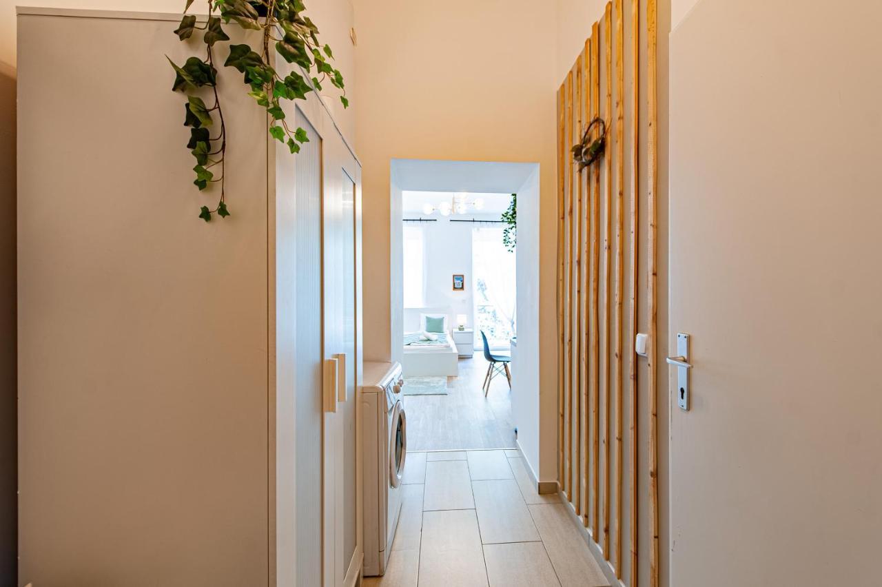My City Apartment- Vienna Jungle Room Exterior photo
